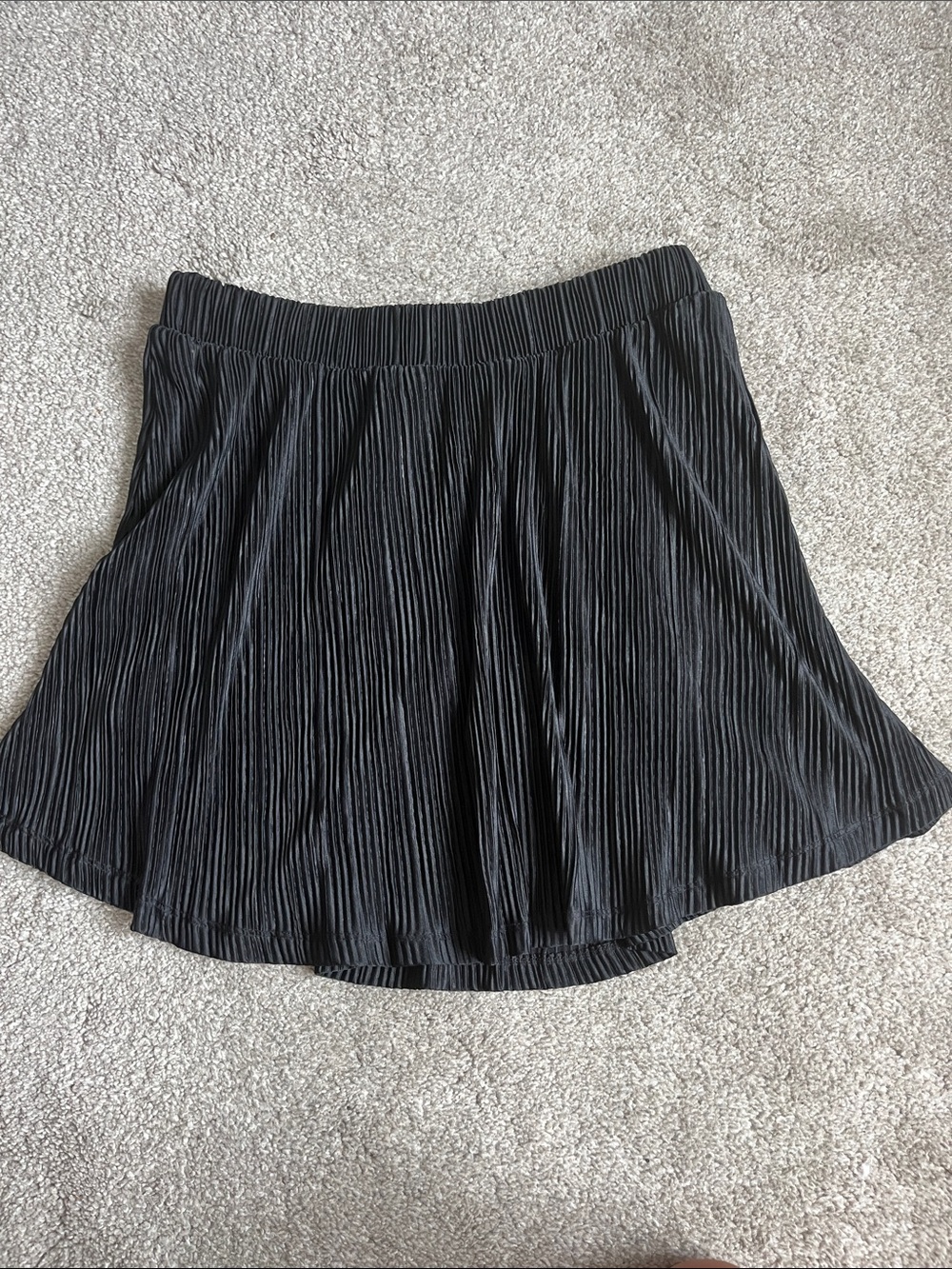 Black Pleated A-Line Skirt size S